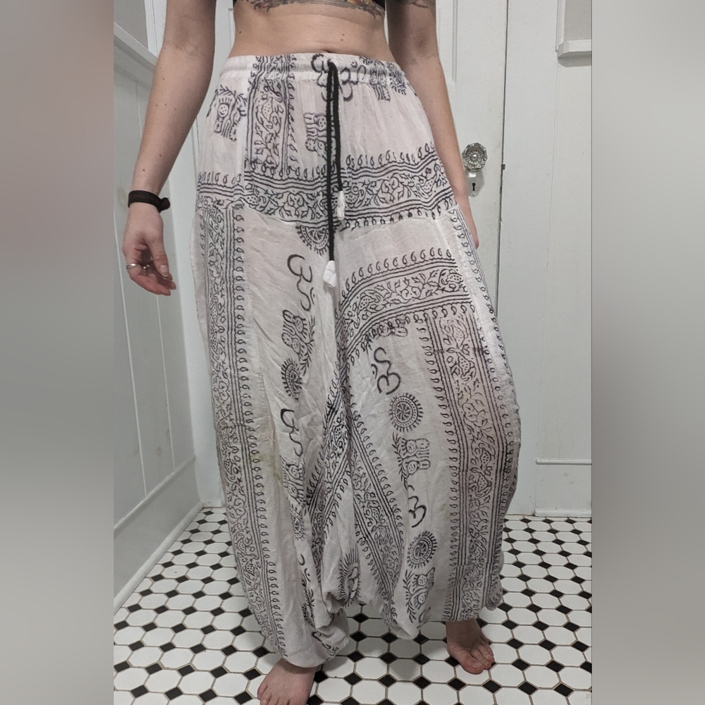 Black and White Hippie Harem Pants